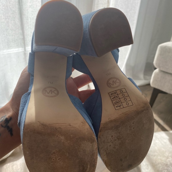 Michael Michael Kors wedge sandals - Picture 9 of 9